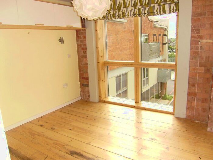 1 Bedroom Flat For Sale In Generator Hall, Electric Wharf, Radford, CV1