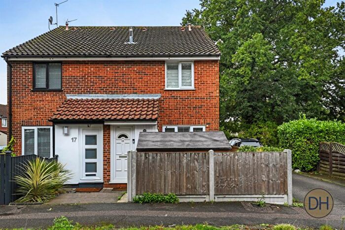 1 Bedroom Semi-Detached House For Sale In Hampden Close, North Weald Bassett, Essex, CM16