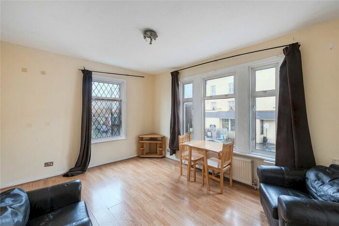 1 Bedroom Flat To Rent In High Street, Colliers Wood, SW19