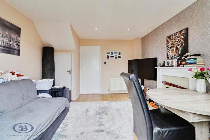 2 Bedroom Terraced House For Sale In Bowlers Close, Etruria, ST6