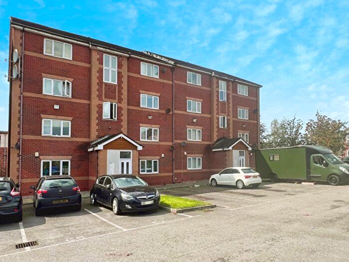 2 Bedroom Flat To Rent In Worsley Gardens, Mountain Street, Worsley, Manchester, M28