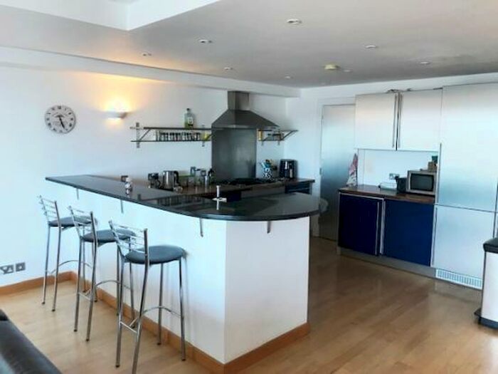 2 Bedroom Apartment To Rent In Phoenix Wharf, Narrow Street, Limehouse, E14