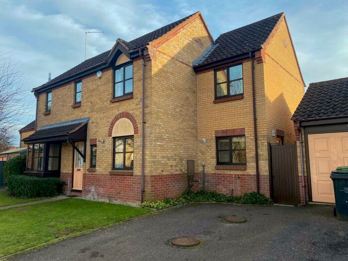 4 Bedroom Detached House To Rent In Meadow Road, New Costessey, Norwich, NR5