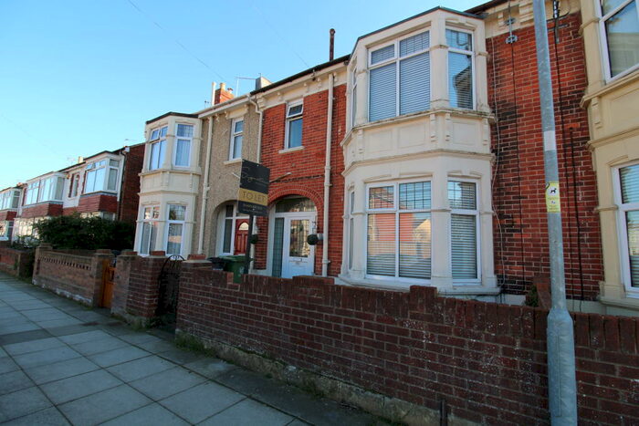 3 Bedroom Terraced House To Rent In Magdalen Road, Portsmouth, PO2