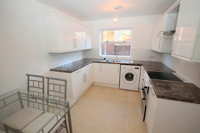4 Bedroom Property To Rent In Taleworth Close, Norwich NR5