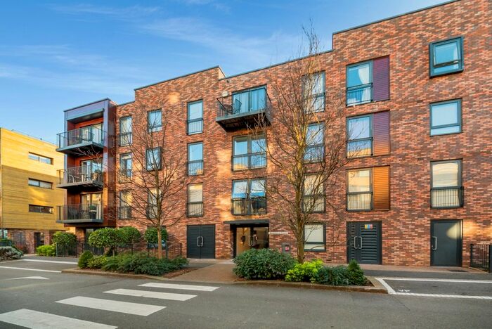 1 Bedroom Flat To Rent In Letchworth Road, Stanmore, HA7