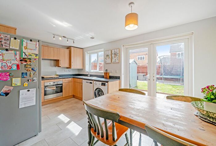 3 Bedroom End Of Terrace House For Sale In Dawkes Road, Longford, Gloucester, Gloucestershire, GL2