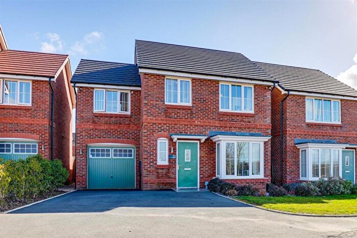 4 Bedroom House For Sale In Violet Grove, Newark, NG24