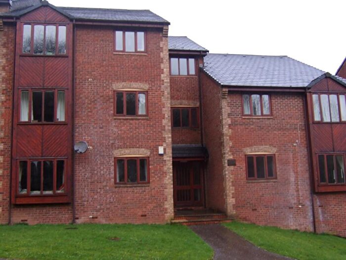 1 Bedroom Flat To Rent In Rena Hobson Court, Tiverton, EX16