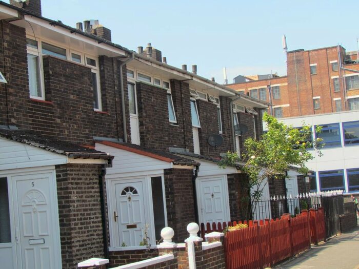 3 Bedroom End Of Terrace House To Rent In Almond Close, London, SE15