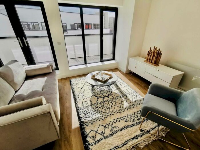2 Bedroom Flat For Sale In Carver Street, Birmingham, B1