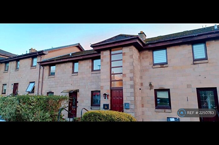 2 Bedroom Flat To Rent In Church View, Coatbridge, ML5