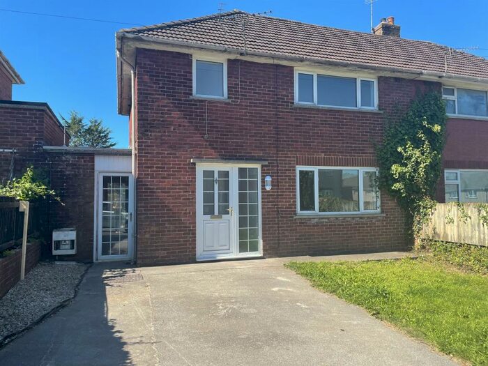 Houses to rent in Tondu, CF32, Bridgend