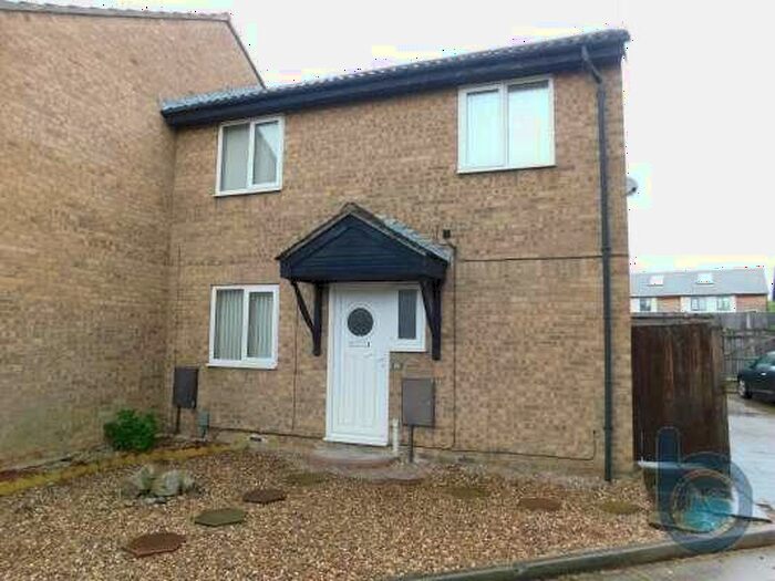 2 Bedroom End Of Terrace House To Rent In Hadrians Court, Peterborough, Cambridgeshire, PE2