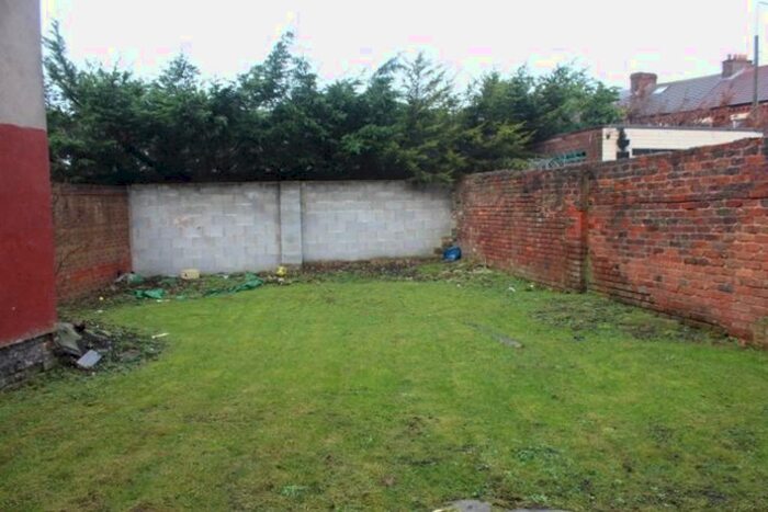 1 Bedroom Flat To Rent In Hawksworth Street, Liverpool, Merseyside, L4