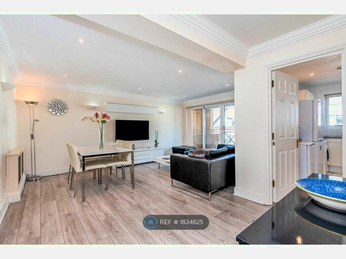 2 Bedroom Flat To Rent In Regents Park Road, London, N3