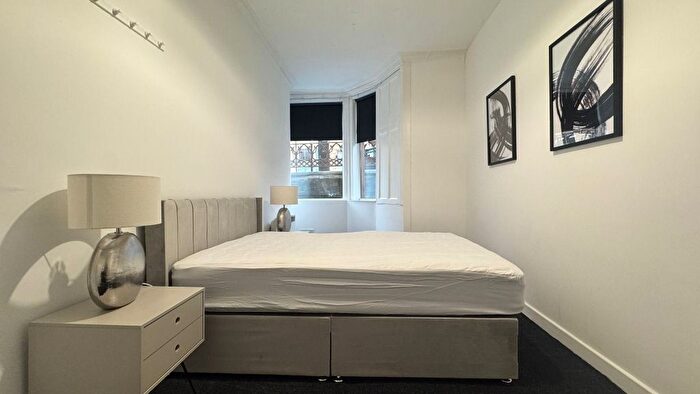 2 Bedroom Flat To Rent In Derby Street, Finnieston, Glasgow, G3