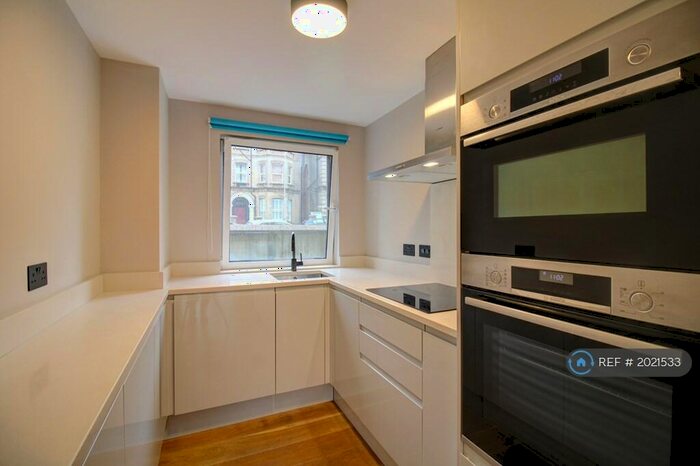 2 Bedroom Flat To Rent In Cromwell Road, Hove, BN3