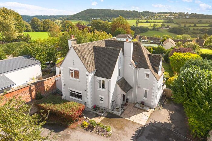 3 Bedroom Detached House For Sale In Cheltenham Road Painswick, Stroud, GL6