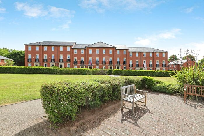 3 Bedroom Property For Sale In Field Close, Bilston, WV14