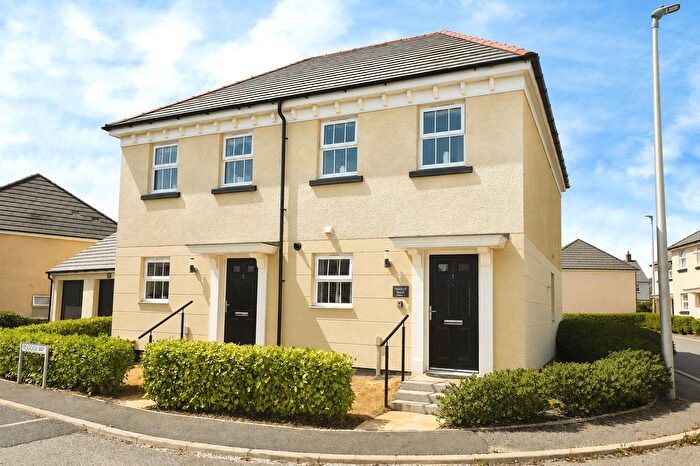 2 Bedroom Semi Detached House For Sale In Reardon Way, Appledore, Bideford, EX39