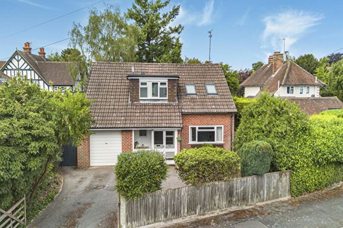 4 Bedroom Detached House For Sale In Ilkley Road, Caversham Heights, Caversham, RG4