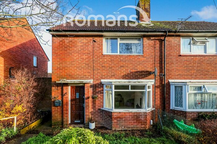 2 Bedroom Semi-Detached House To Rent In Danebury Close, Havant, PO9