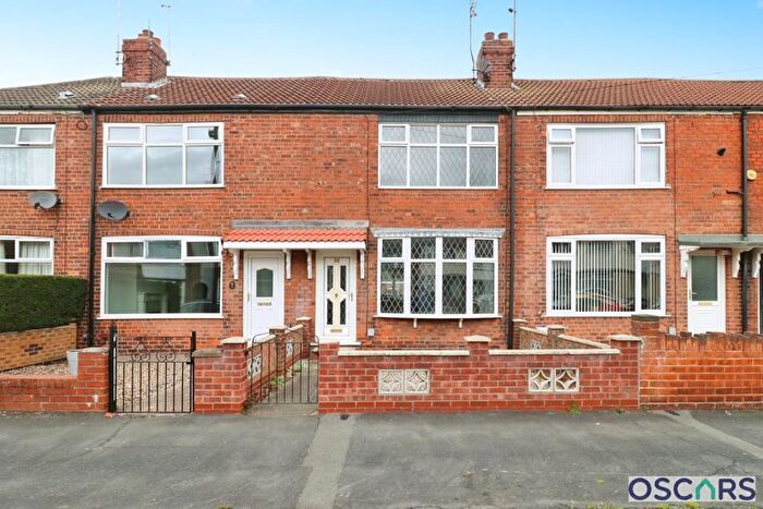 3 Bedroom Terraced House For Sale In Bethune Avenue, West Hull, HU4
