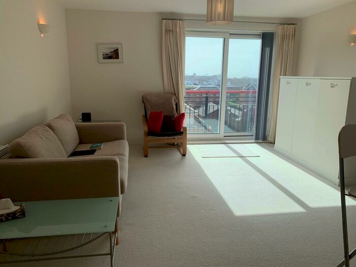 2 Bedroom Apartment To Rent In Anson Court, Gunwharf Quays, PO1