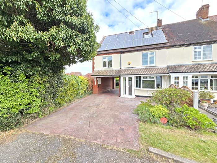 4 Bedroom Semi-Detached House For Sale In Overwoods Road, Hockley, Tamworth, Staffordshire, B77