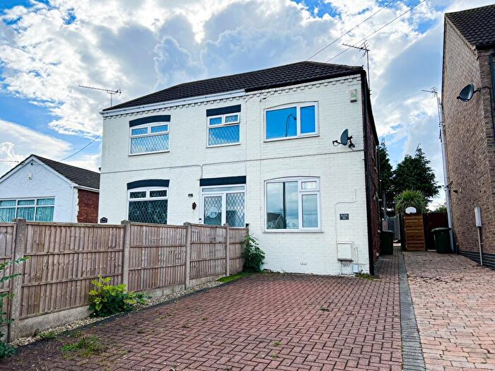 2 Bedroom Semi Detached House To Rent In Messingham Road, Scunthorpe, DN17