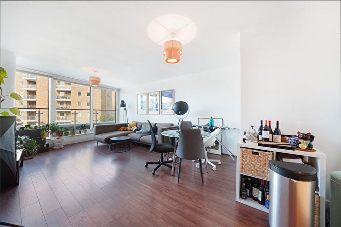 1 Bedroom Flat For Sale In Basin Approach, London, E14