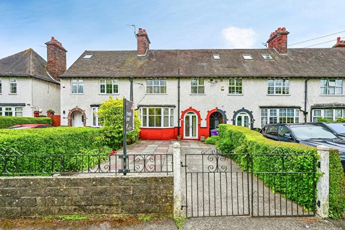 3 Bedroom Semi-Detached House For Sale In Thingwall Road, Liverpool, Merseyside, L15