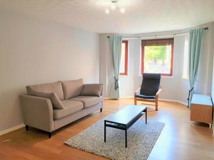 2 Bedroom Flat To Rent In West Bryson Road, Polwarth, Edinburgh, EH11