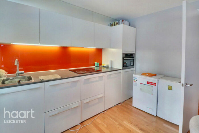 2 Bedroom Apartment For Sale In Shires Lane, Leicester, LE1