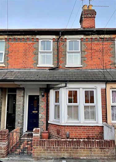 3 Bedroom Terraced House To Rent In York Road, Reading, RG1