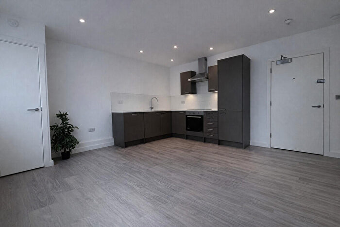 2 Bedroom Apartment To Rent In Pembroke House, Exeter, EX1