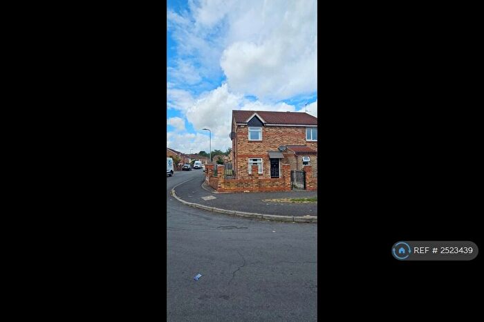 2 Bedroom Semi-Detached House To Rent In Herschel Road, Bradford, BD8