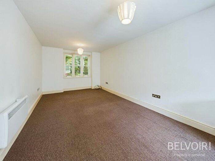 2 Bedroom Flat For Sale In Lark Lane, Aigburth, Liverpool, L17