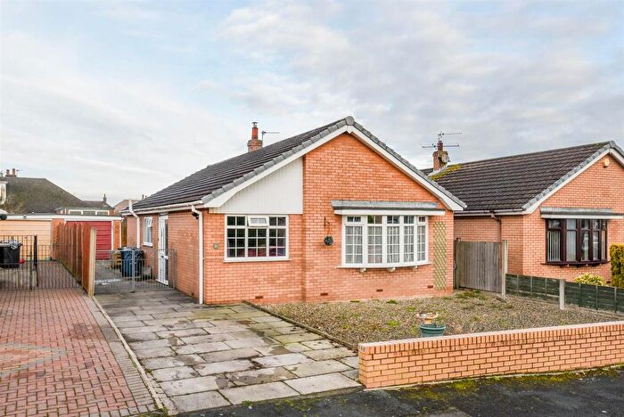 3 Bedroom Detached Bungalow For Sale In Holly Grove, Tarleton, Preston, PR4