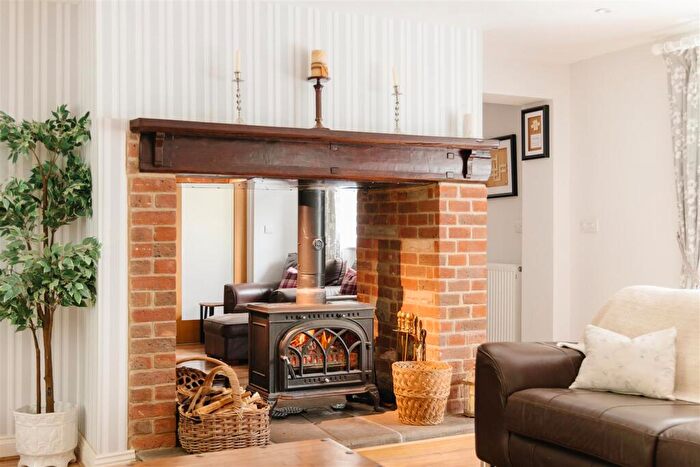 3 Bedroom Semi-Detached House For Sale In Jackaments, Rodmarton, Cirencester, GL7