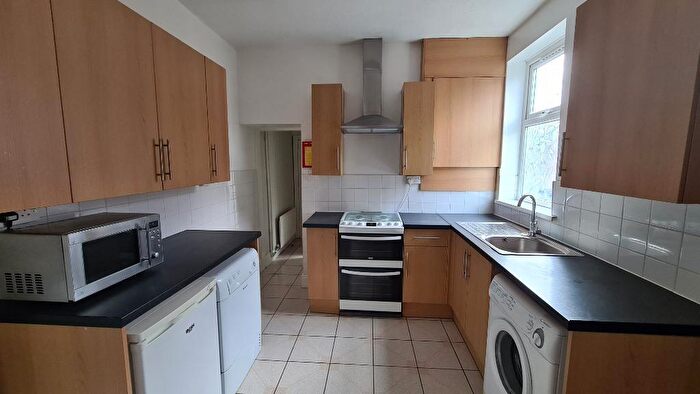 5 Bedroom Terraced House To Rent In Seaford Street, Shelton, Stoke-On-Trent, ST4