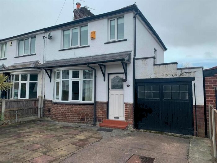 2 Bedroom Semi-Detached House To Rent In Bazley Road, Manchester, M22