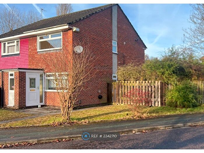 2 Bedroom Semi-Detached House To Rent In Bracadale Drive, Stockport, SK3