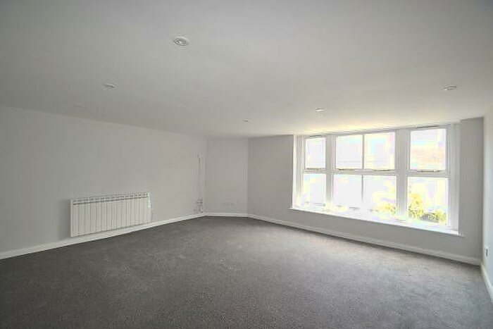 1 Bedroom Flat To Rent In Pulborough, West Sussex, RH20