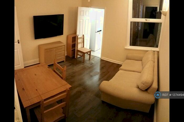 4 Bedroom Terraced House To Rent In Kensington Road, Earlsdon, CV5