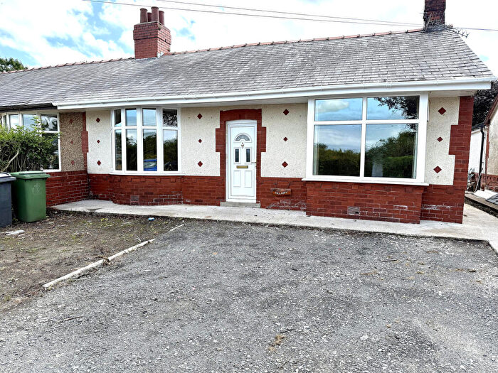 2 Bedroom Bungalow For Sale In Garstang Road, Pilling, PR3