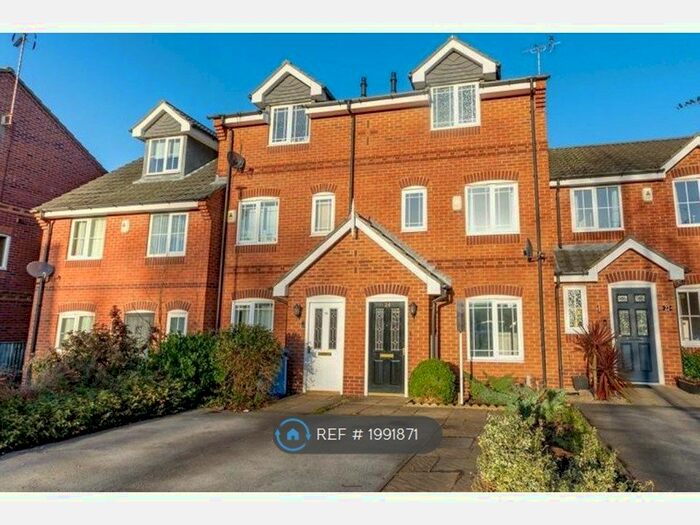 3 Bedroom Terraced House To Rent In Forest Avenue, Mansfield, NG18