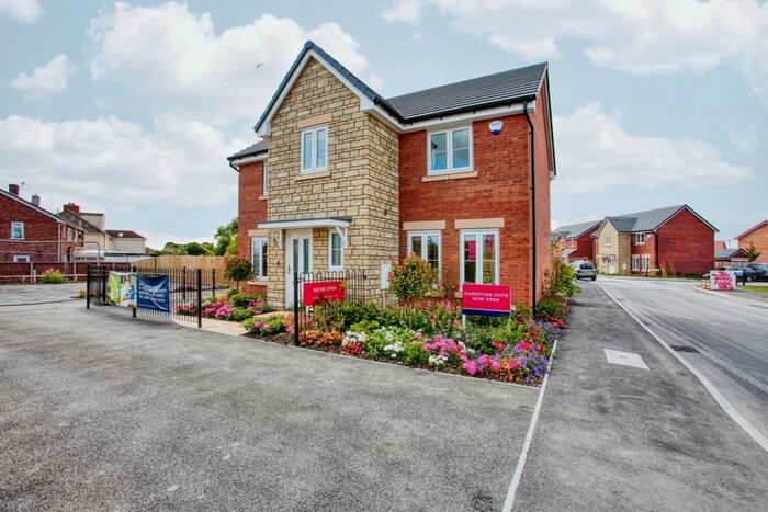 4 Bedroom Detached House For Sale In Brue Reach, East Huntspill, Highbridge, TA9