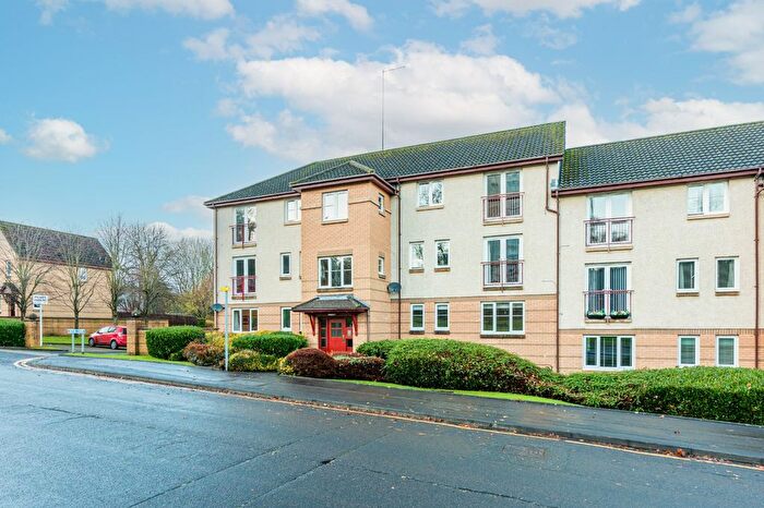 2 Bedroom Flat To Rent In Creteil Court, Falkirk, Stirlingshire, FK1